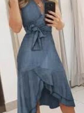 Chime's Blue Sleeveless Tie-Front Midi Dress